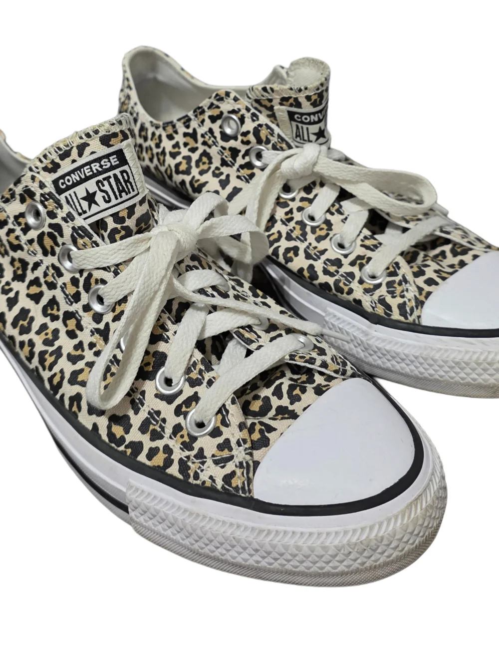 Converse Chuck Taylor Low Top Sneakers - Leopard Print - Picture 1 of 10